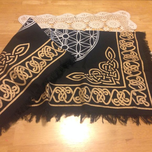 Flower of Life Altar Cloth - gold, silver and black, New, Beautiful, Ornate - Picture 1 of 3